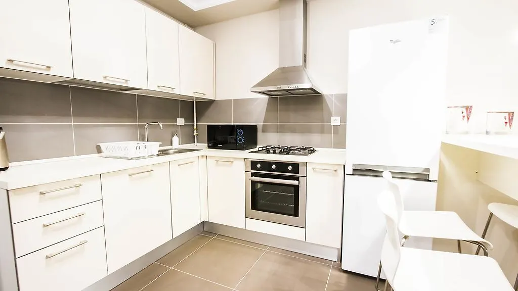 Incity Premium Garden Stay-Central Apartments &Private Terrace 布加勒斯特 0*,