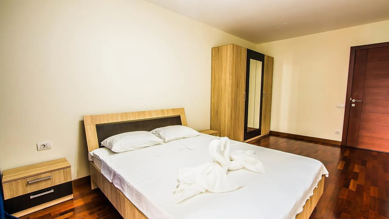 Luxury Apartment Bucharest Mall Area
