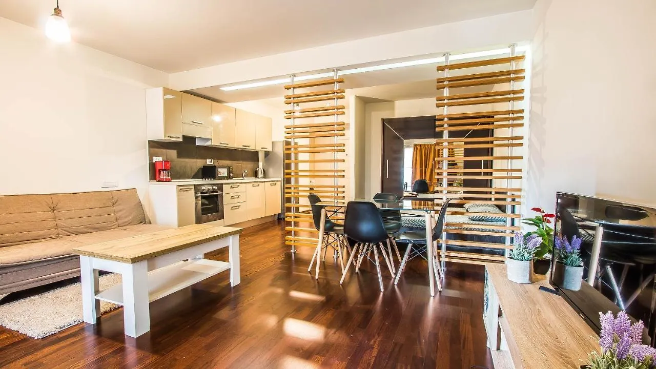 Incity Premium Garden Stay-Central Apartments &Private Terrace  Bucharest